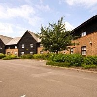 Premier Inn Farnborough West (Southwood) Hotel