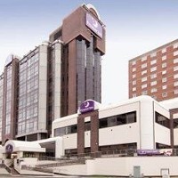 Premier Inn Sunbury (Kempton Park) Hotel