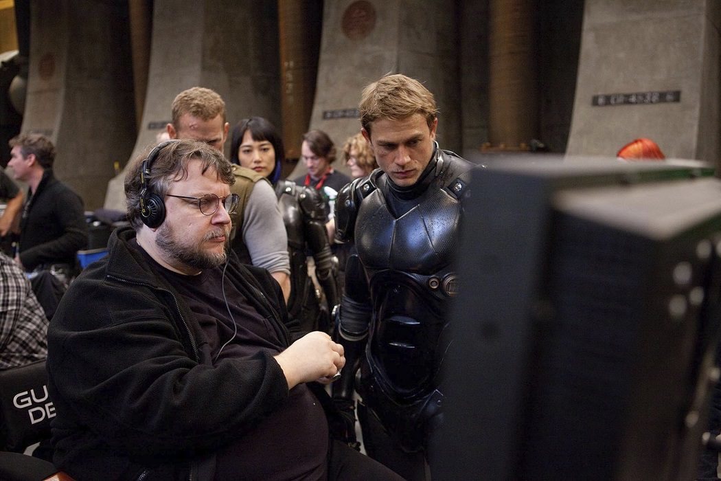 Warner vs. Del Toro