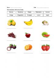 English worksheet: Fruits Spelling