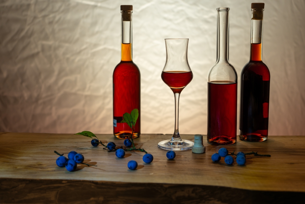 Sloe Gin © Stefan Pinter | Getty Images canva.com