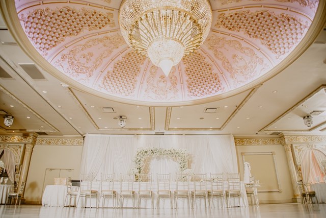 Rokhsareh and Raffi's Luxurious Wedding at Paradise Banquet Hall