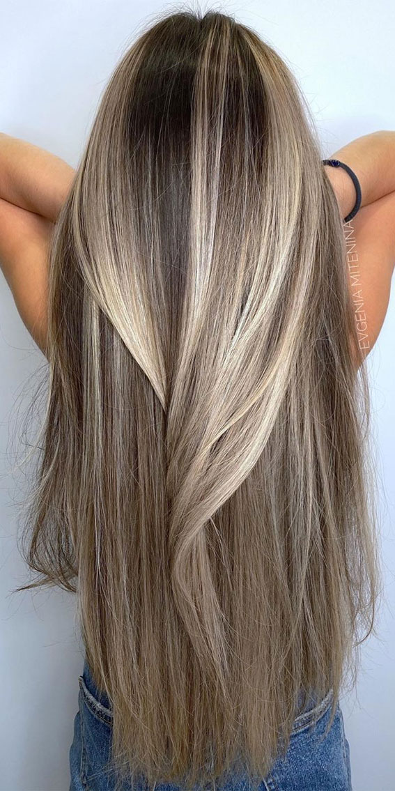 blonde hair trends 2020, blonde hair color, hair color 2020, ash blonde hair, blonde hair color ideas, hair color trends 2020, blonde hair highlights #blondehaircolors #blondhaircolorideas #haircolortrends #blondhairtrends #beigeblondehair