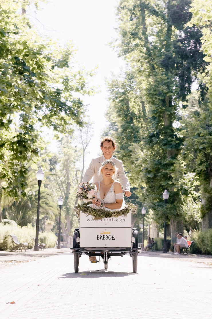 Bicycle themed Spain wedding