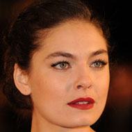 Alexa Davalos