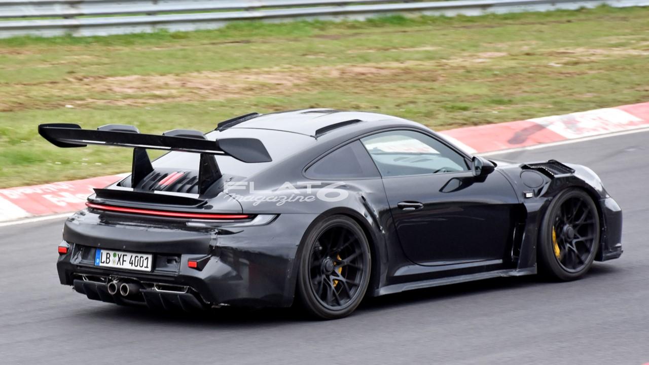 Ouv porsche 992 gt2 rs