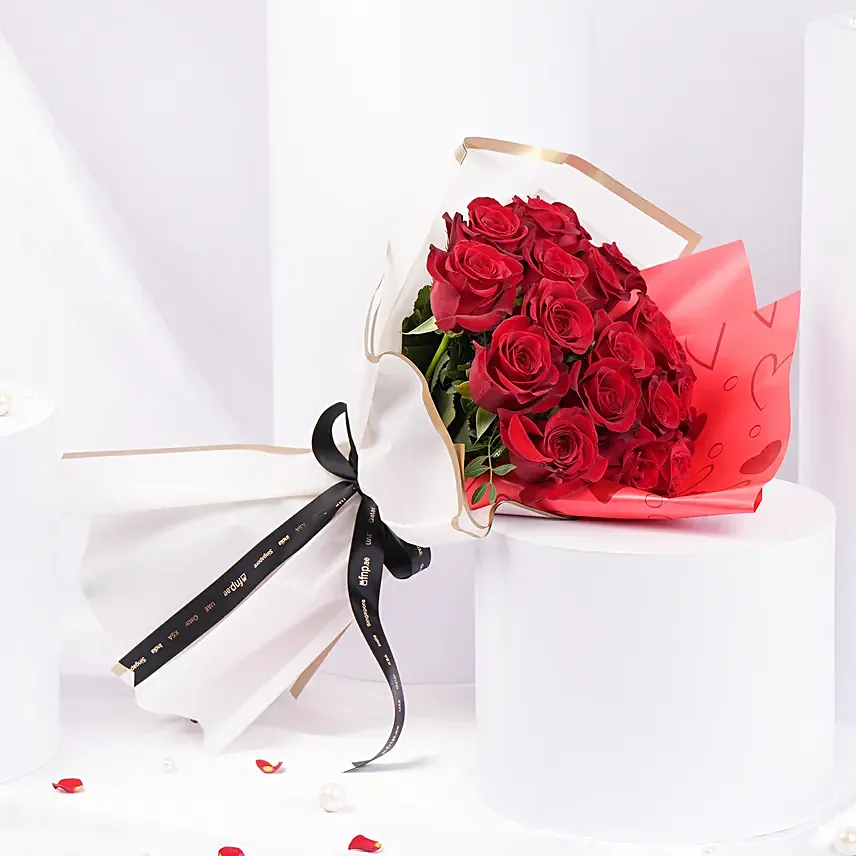 Rosy Reverie 18 Roses Bouquet: Valentine's Day Gifts