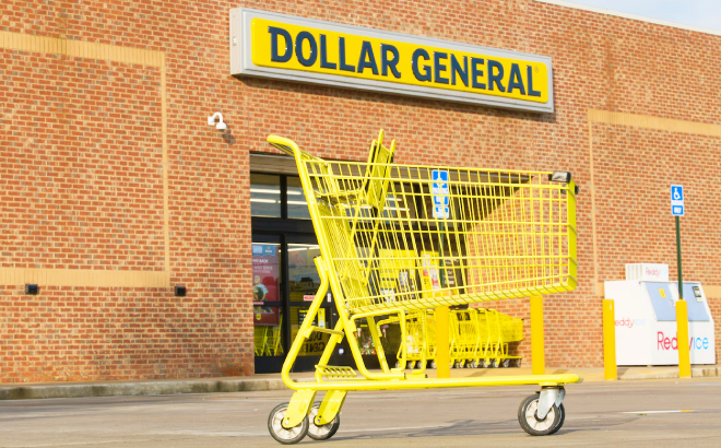 Dollar General Cart in front of the Store