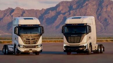 A photo of two Nikola Motors trucks