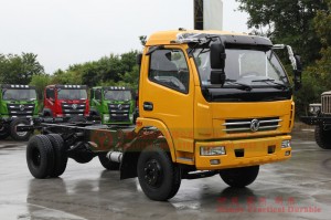 4×2 left/right rudder 160 HP small truck chassis for export-Small micro truck chassis conversion manufacturers-Dongfeng light truck chassis conversion