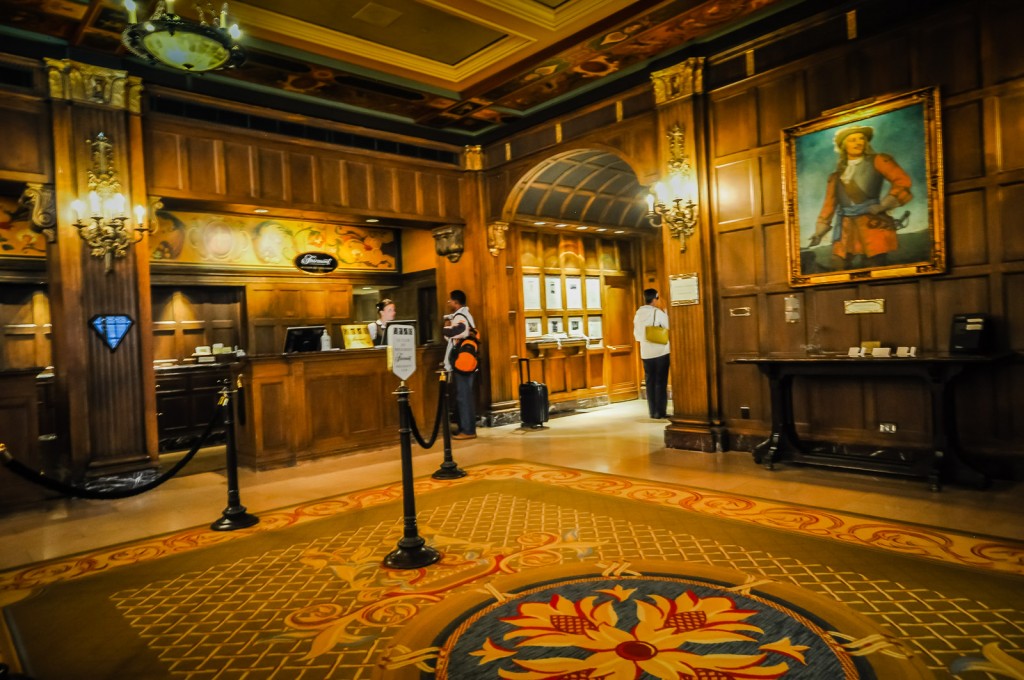 Château Frontenac lobby.