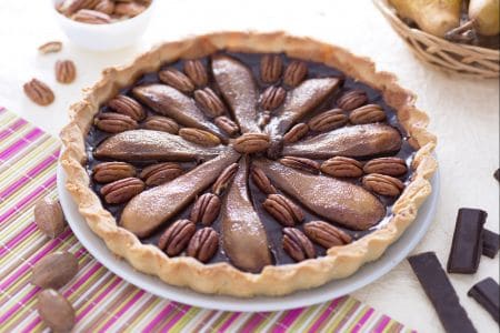 Chocolate tart with pears and pecans