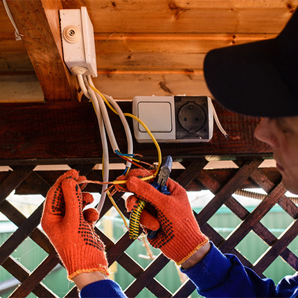 Electricity Resistant Gloves