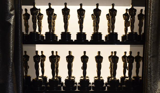 oscar trophy