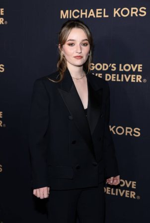 Kaitlyn Dever - God's Love We Deliver Golden Heart Awards in New York