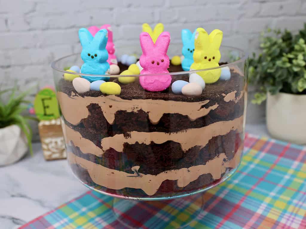 easter dirt cake