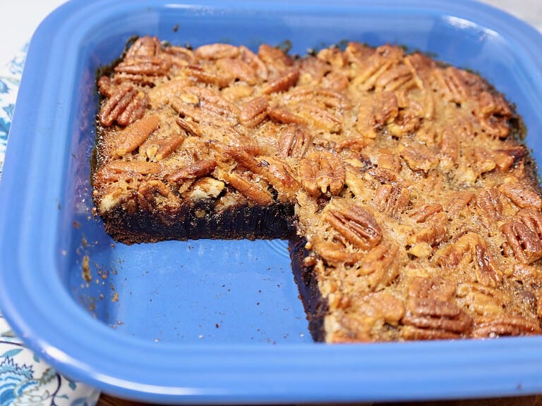 Easy Pecan Pie Brownies Recipe