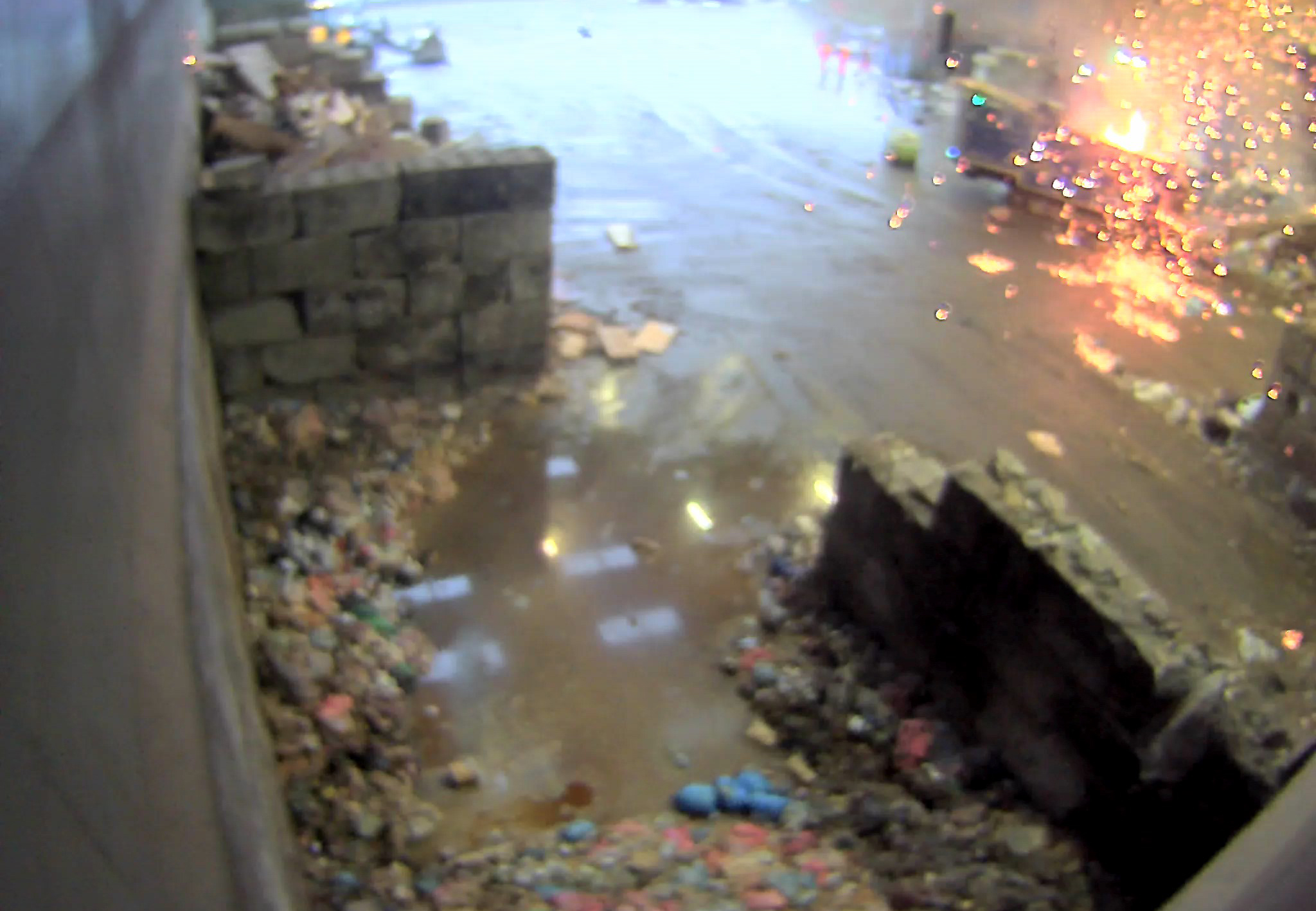 A pressurised fire extinguisher exploded after going through a shredding machine at one of Grundon’s Waste Transfer Stations, highlighting the dangers of disposing of these containers incorrectly..