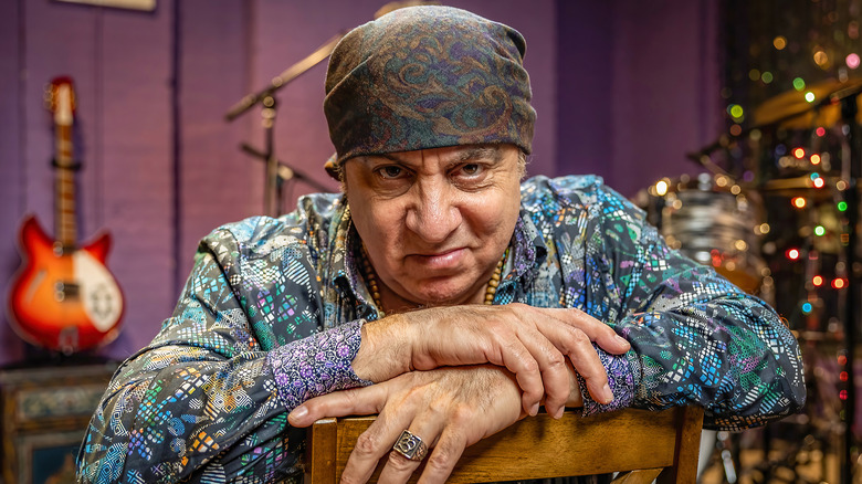 Steven Van Zandt in studio