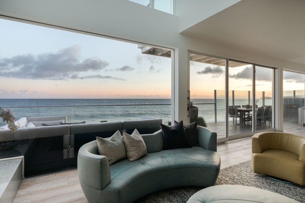 Modern Malibu: Oceanfront Home From “Heat” Listed For $21 Million ...