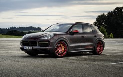 Black Box-Richter Porsche Cayenne Turbo 2020 4K