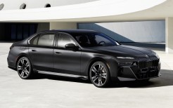 2023 BMW 760i xDrive M Sport 5K 5