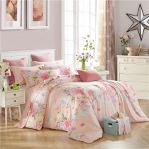 Pastel Pink Flower Print Elegant Girls Full, Queen Size Bedding Sets