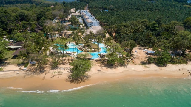 Eden Beach Resort & Spa, A Lopesan Collection Hotel