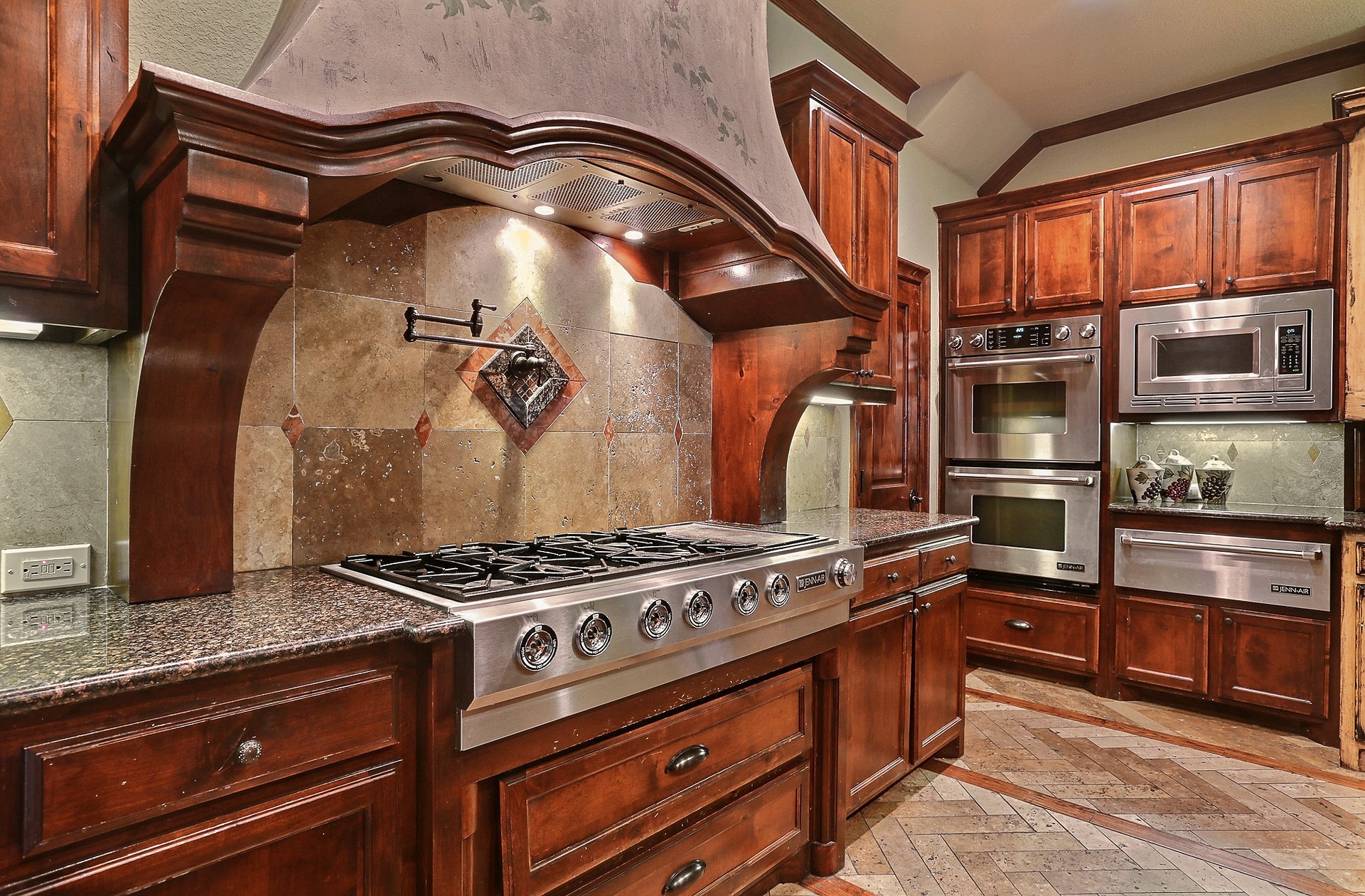 luxurious arch kitchen design