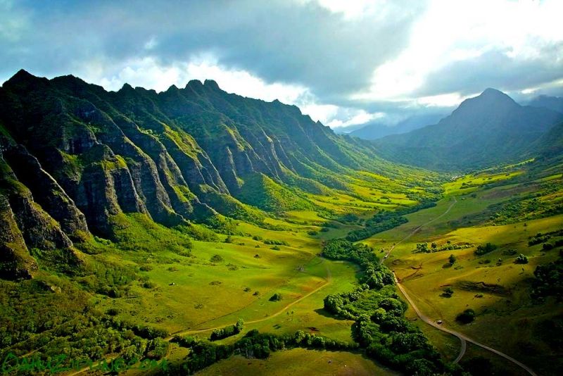 The incomparable Ka'a'awa Valley of Kualoa Ranch