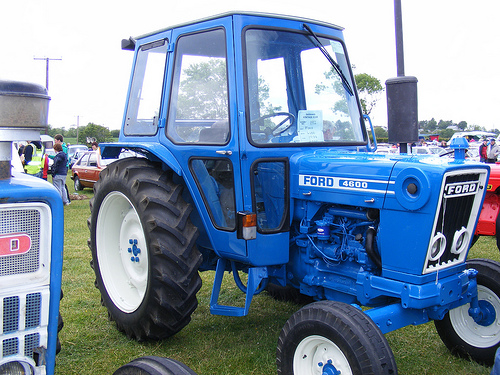 Ford 4600