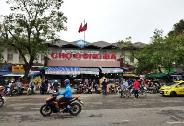 dong ba market hue city