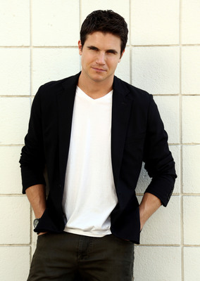 Robbie Amell poster