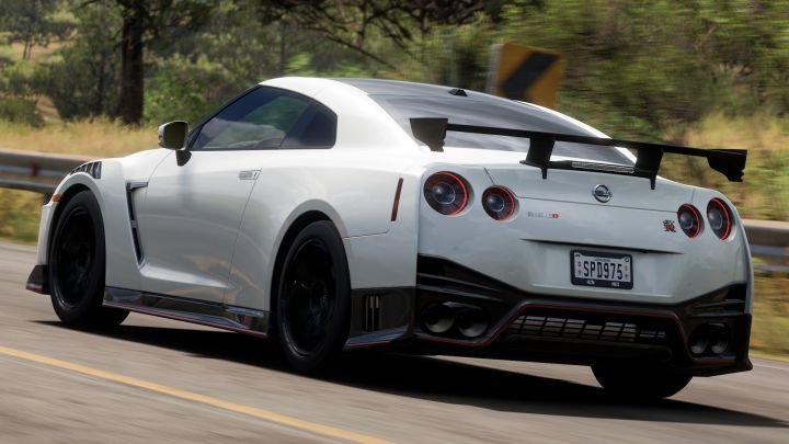 IGCD.net: Nissan GT-R Nismo in Forza Horizon 5