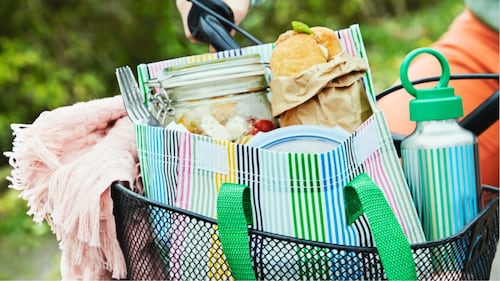 Outdoor & picnic supplies