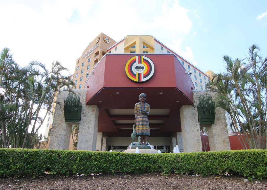 Eight plead guilty to stealing more than $5 million from Miccosukee Tribe