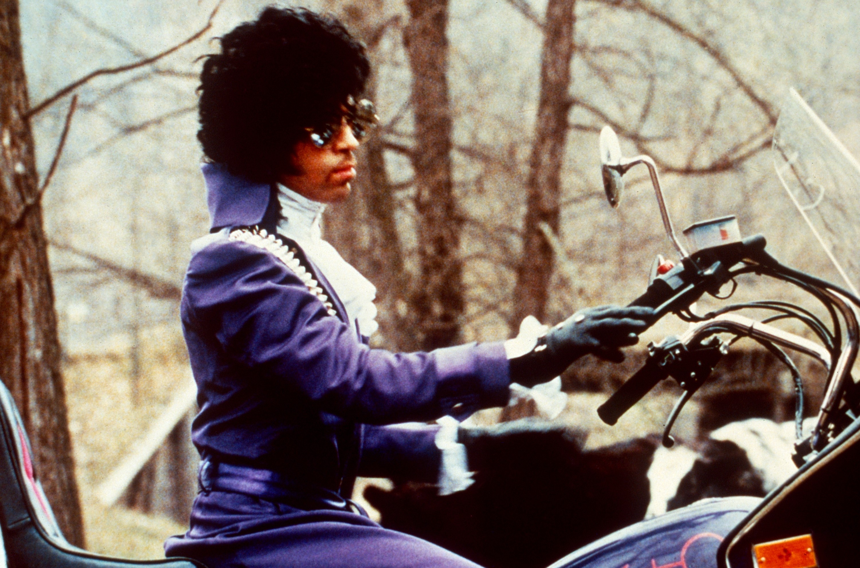 PURPLE RAIN, Prince, 1984. ph: © Warner Bros. / courtesy Everett Collection