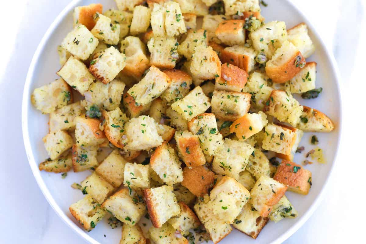 Garlic Croutons