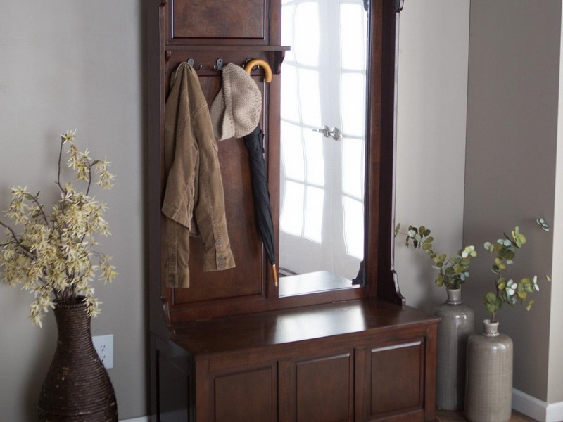 Corner Entryway Bench