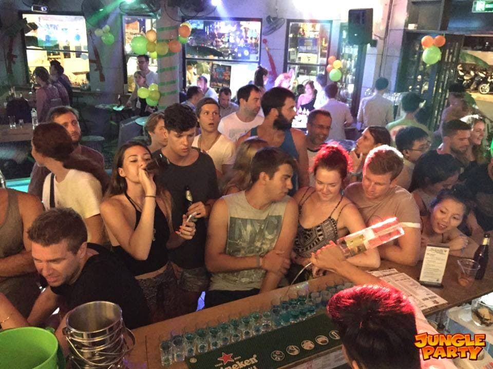 Hue Nightlife (Vietnam) - Best Bars and Nightclubs (2024)