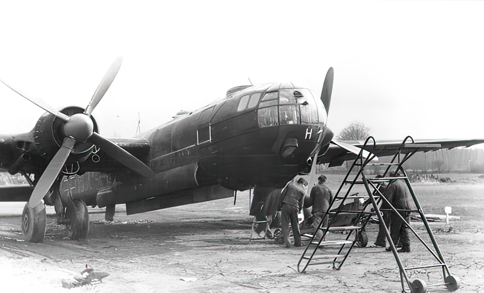 Flugzeug Heinkel He 177