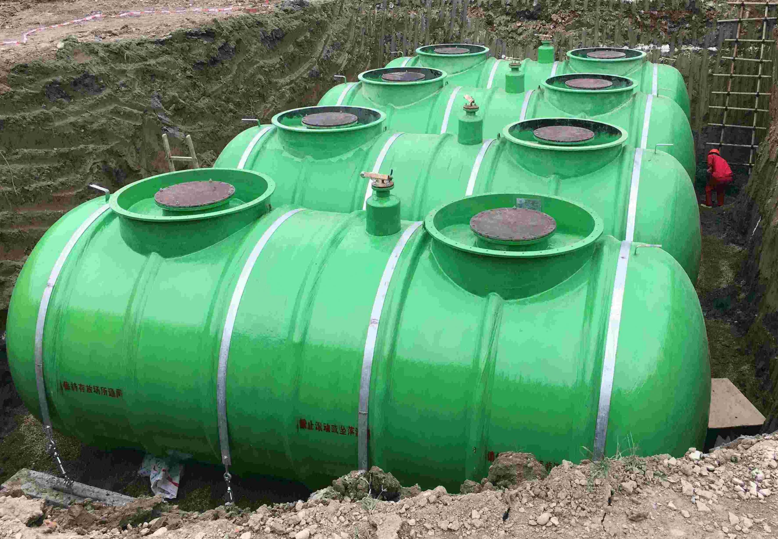 The buried thickness of double-layer oil tank