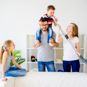 15 Tips To Get your Family On Board with Decluttering & Organizing