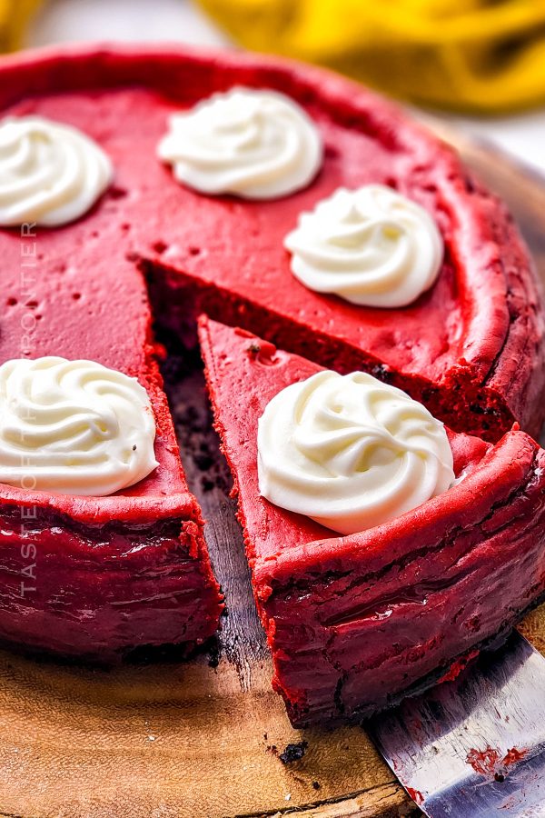 Red Velvet Oreo Cheesecake