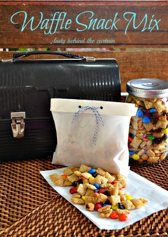 Waffle Snack Mix