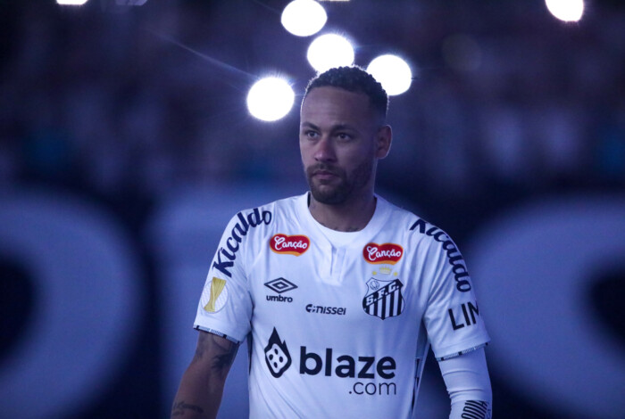 Com chegada de Neymar, Santos ultrapassa São Paulo em seguidores nas redes; veja ranking atualizado