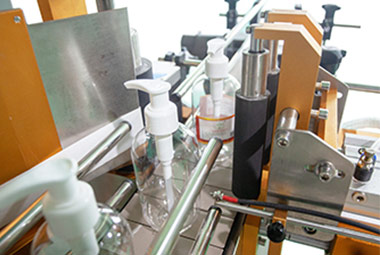 Labeling Machine