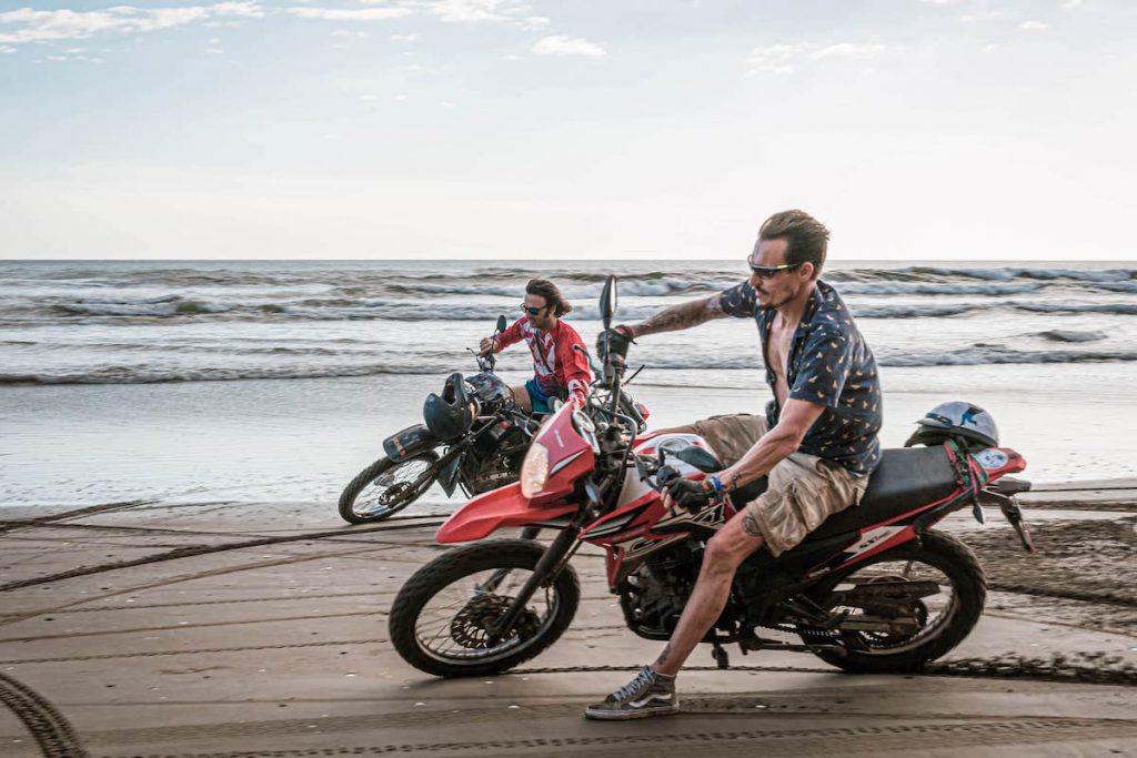 MOTORBIKE RENTAL - Las Dunas Surf Resort