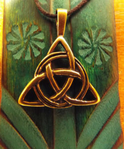 Triquetra Pendant Symbol Celtic Magic Handmade Bronze Jewelry Necklace 2