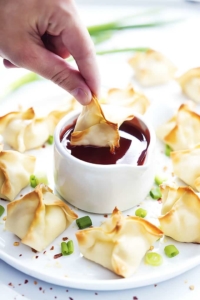 Baked Cream Cheese Wontons (Rangoon) | Creme de la Crumb